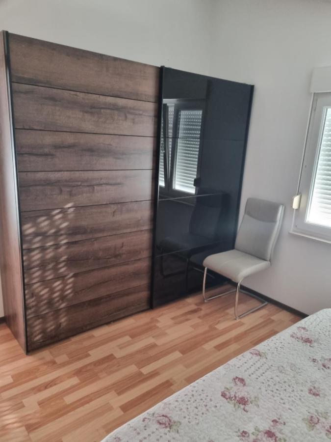 Apartment Lena Kaštela Kültér fotó